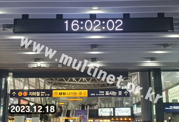 수서역(SRT) 역사내 2대 설치 (160mm 3단36열(양면)_6단36열(단면) 풀컬러전광판)